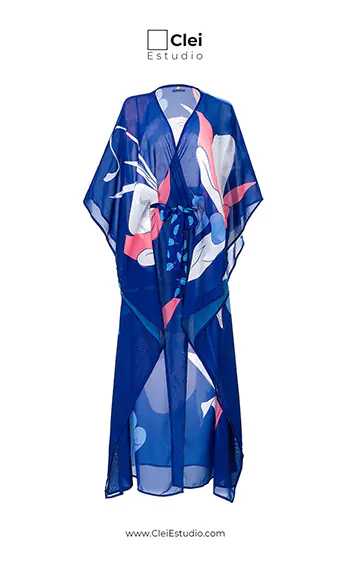 Ghost Mannequin Kimono Medellín